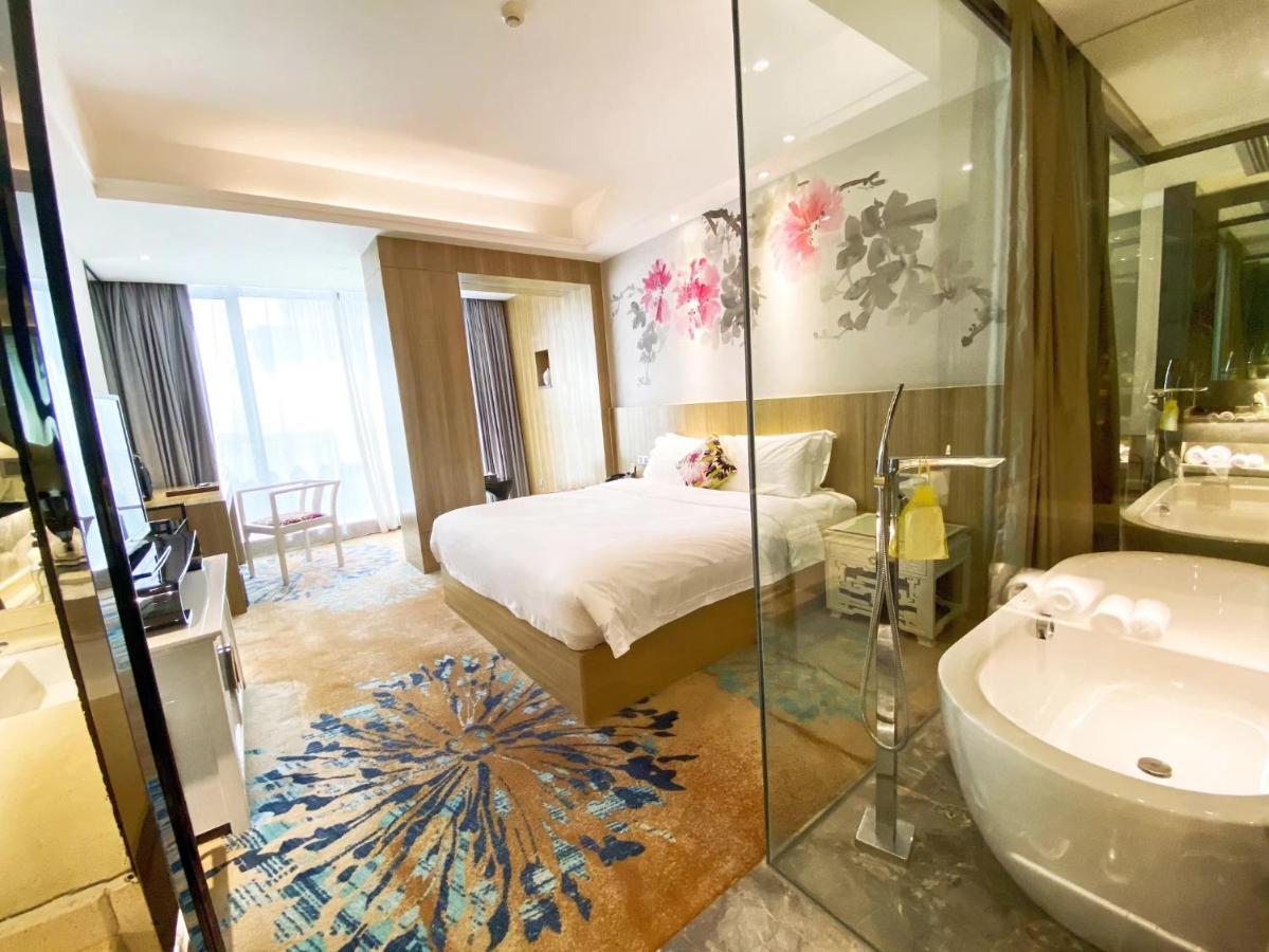 Paco Hotel Tаojin Metro Guangzhou - Free Shuttle Bus For Centen Fair Екстер'єр фото
