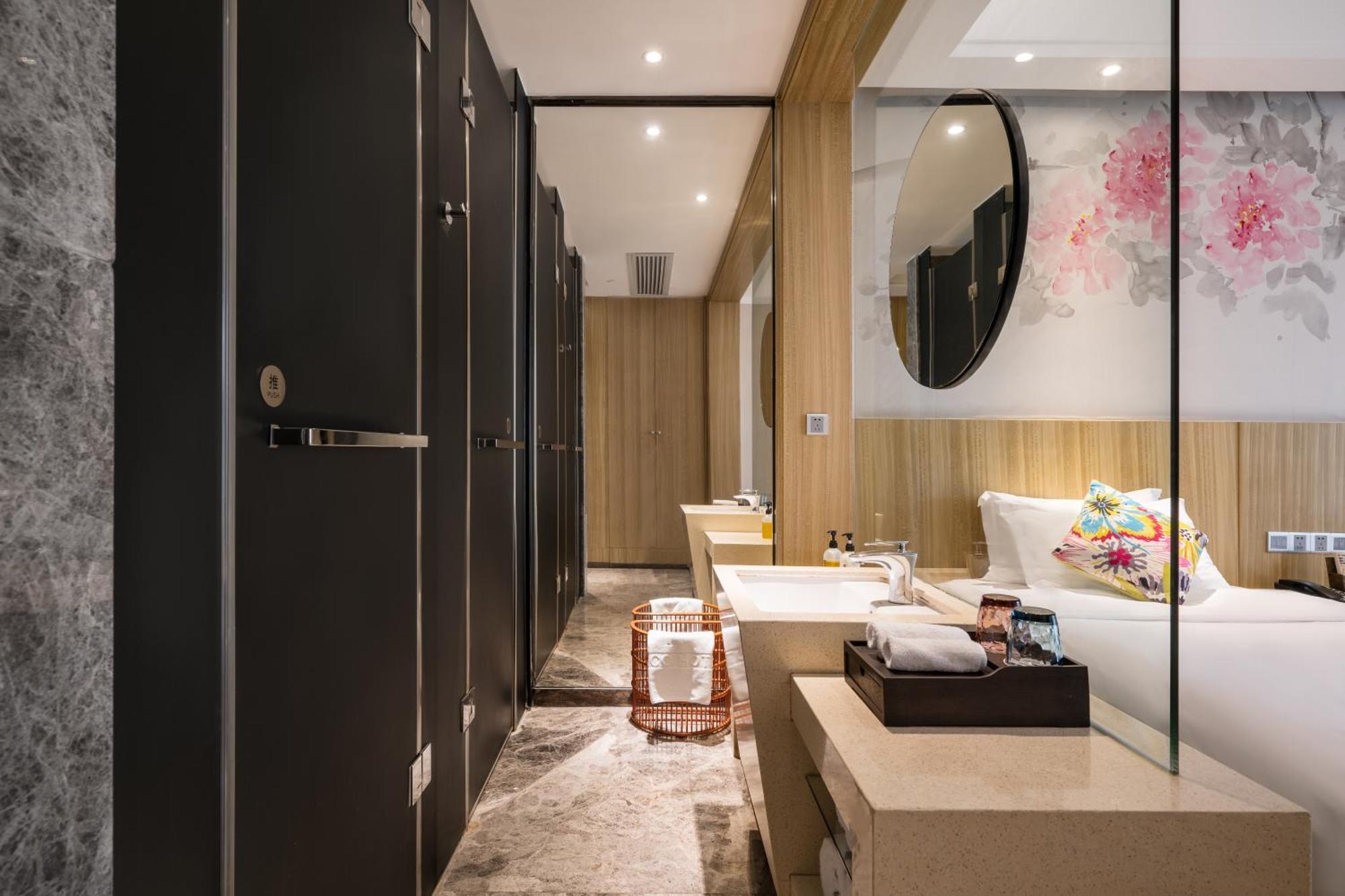 Paco Hotel Tаojin Metro Guangzhou - Free Shuttle Bus For Centen Fair Екстер'єр фото