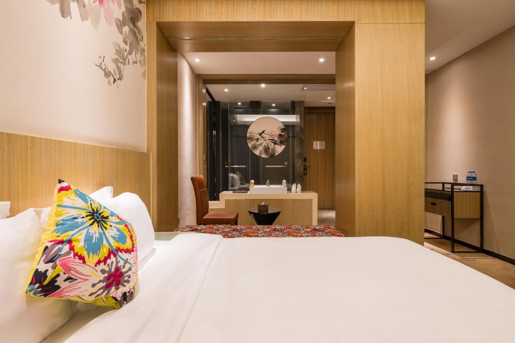 Paco Hotel Tаojin Metro Guangzhou - Free Shuttle Bus For Centen Fair Екстер'єр фото