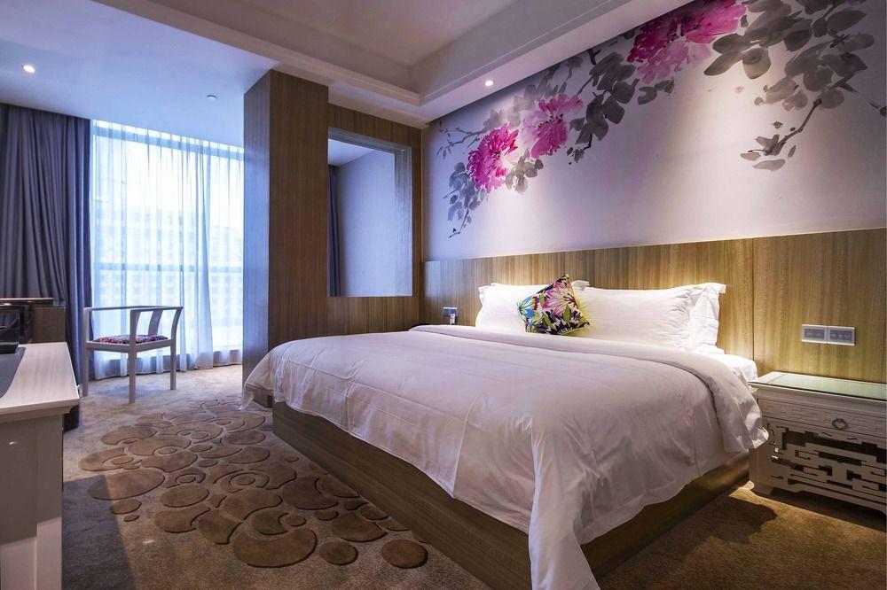 Paco Hotel Tаojin Metro Guangzhou - Free Shuttle Bus For Centen Fair Екстер'єр фото